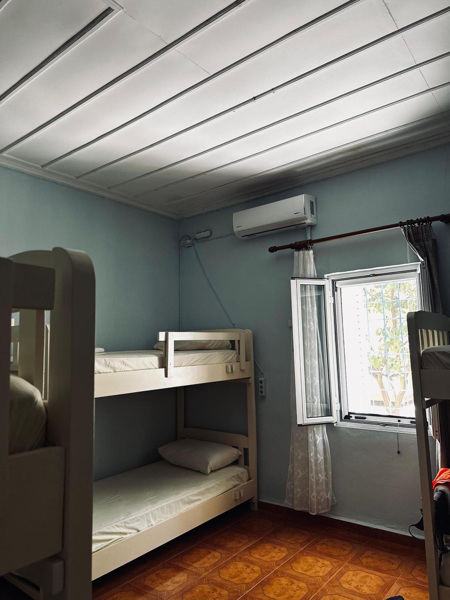 Natural Hostel Himare Bagian luar foto
