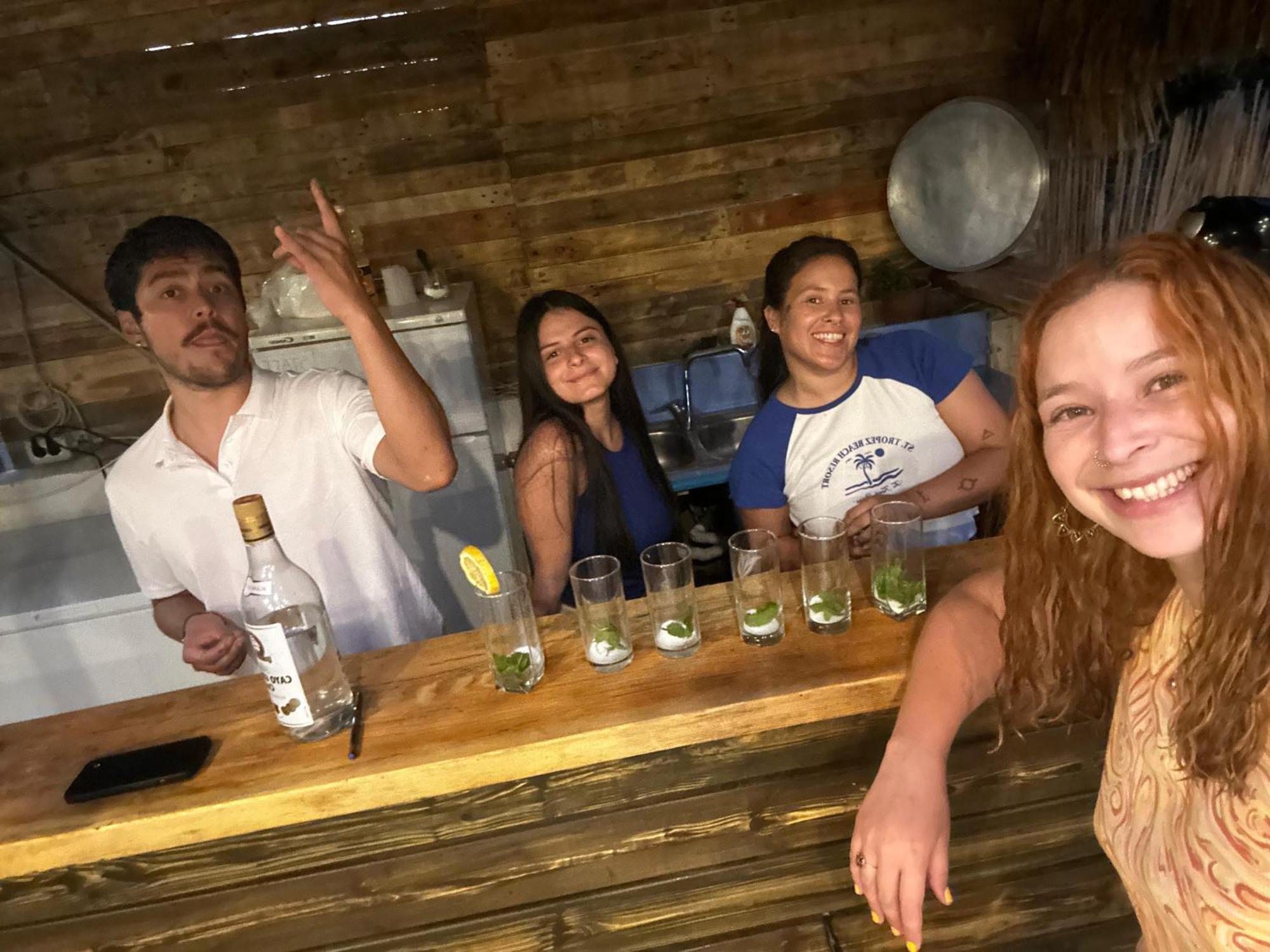 Natural Hostel Himare Bagian luar foto