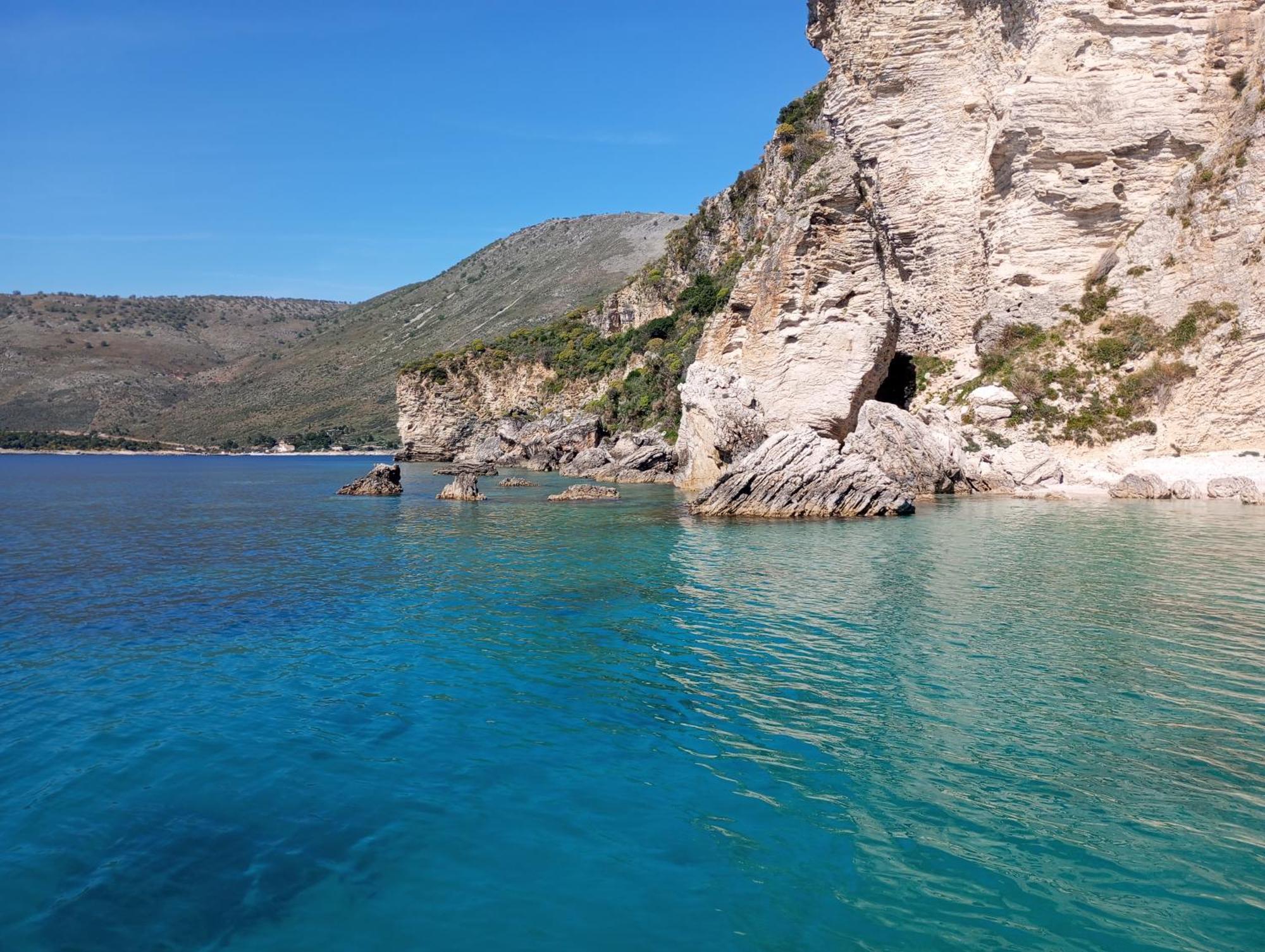 Natural Hostel Himare Bagian luar foto