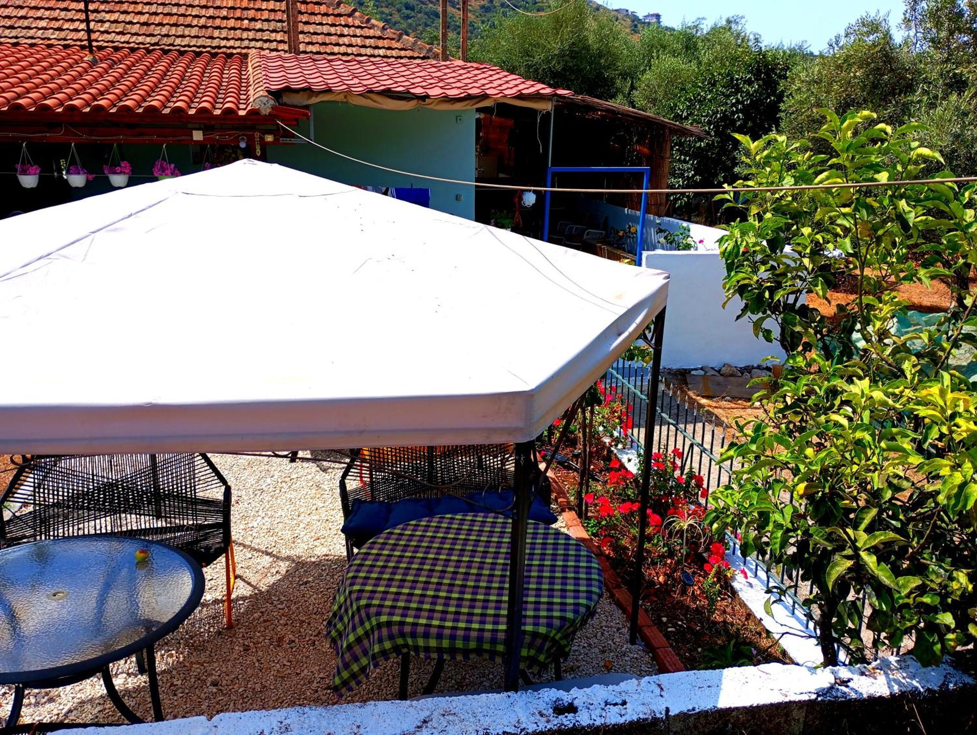 Natural Hostel Himare Bagian luar foto